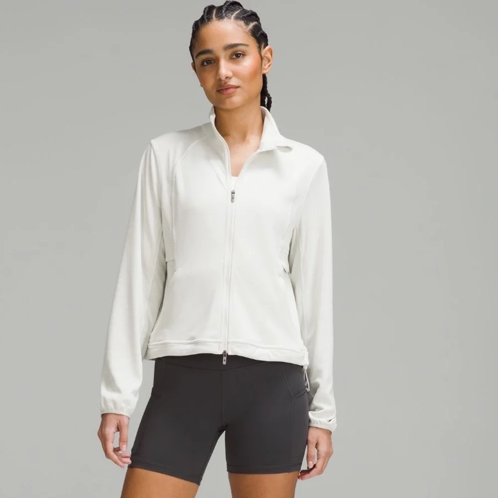 Lululemon Ventilating UV Protection Running Jacket in Bone. EUC